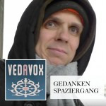 Paramshreya macht Gedankenspaziergang Paramshreya macht Gedankenspaziergang